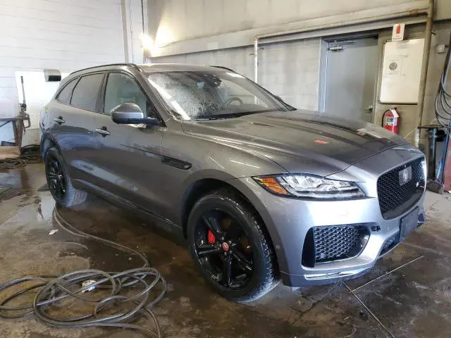 2019 JAGUAR F-PACE S  
