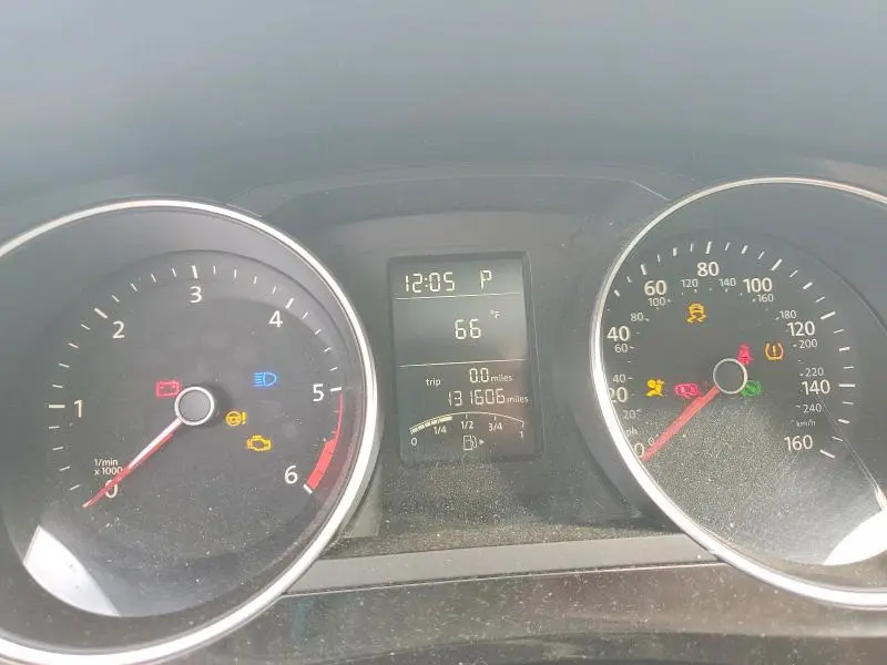 2015 VOLKSWAGEN JETTA TDI  