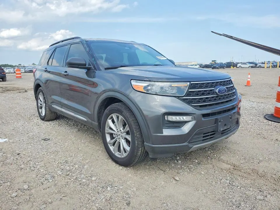 2020 FORD EXPLORER XLT  