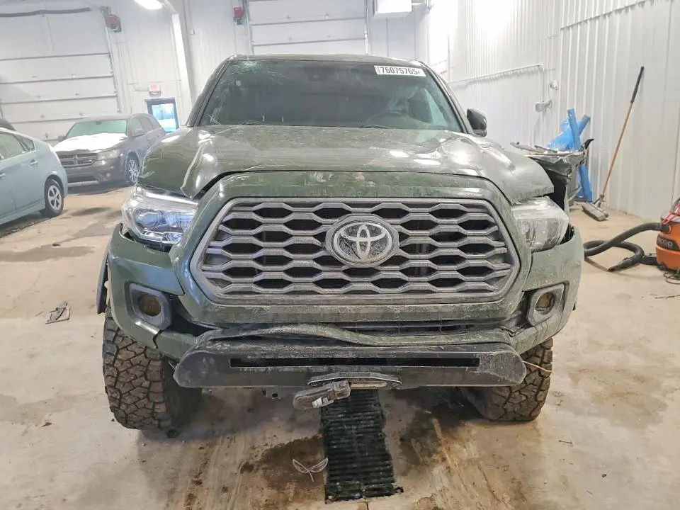 2022 TOYOTA TACOMA DOUBLE CAB  