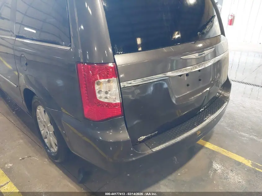 2015 CHRYSLER TOWN & COUNTRY TOURING