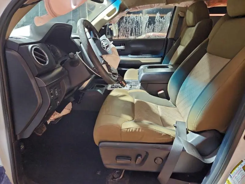 2014 TOYOTA TUNDRA CREWMAX SR5  