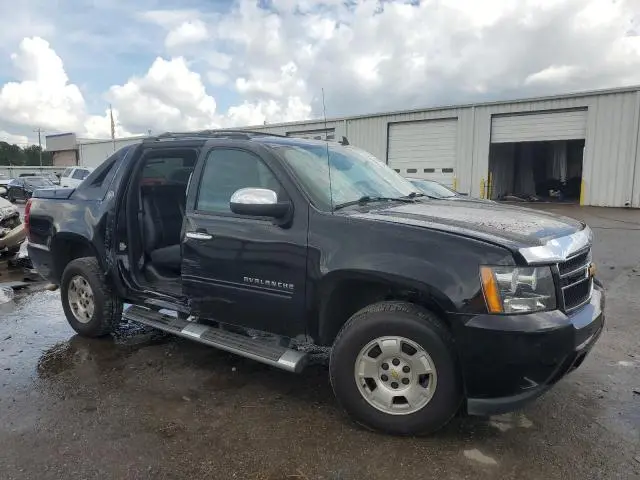 2013 CHEVROLET AVALANCHE LT  