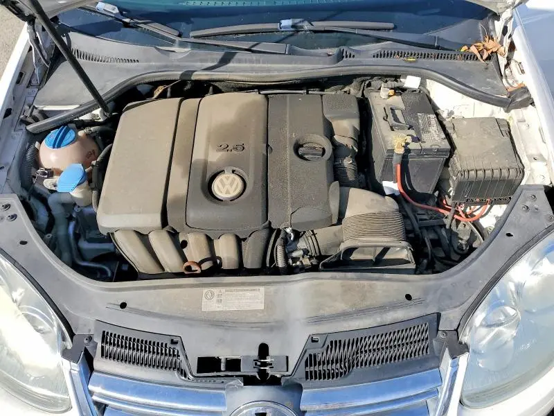 2010 VOLKSWAGEN JETTA S  