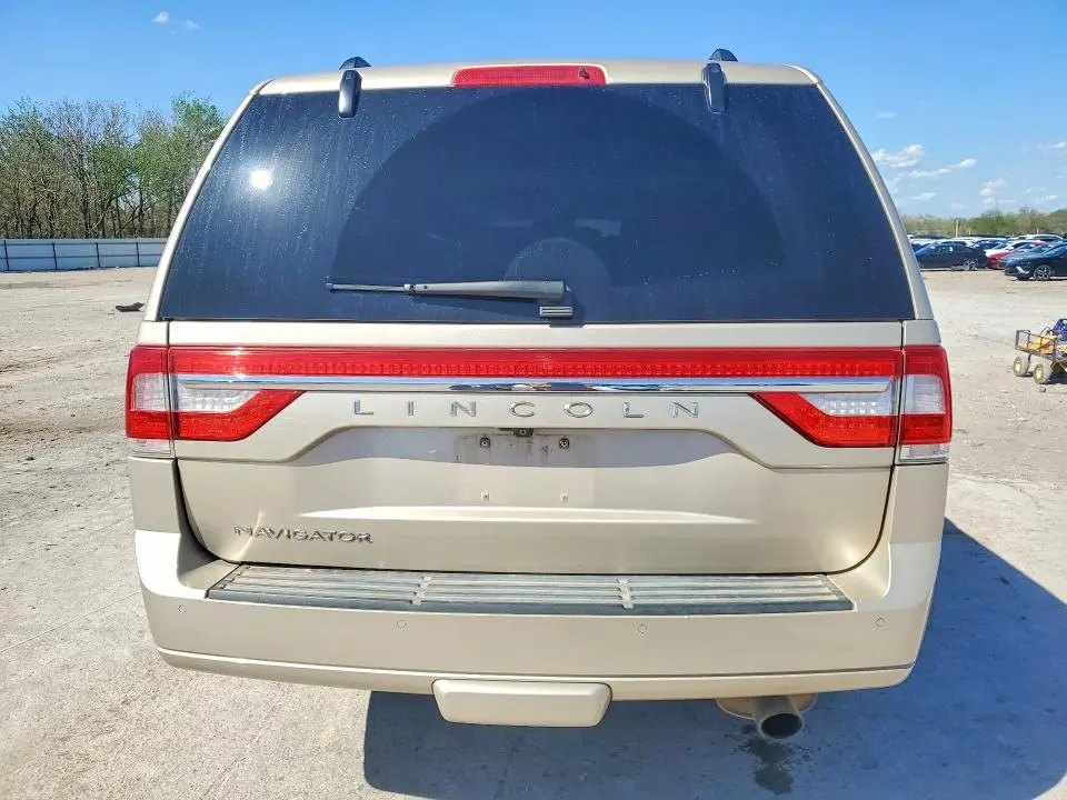 2017 LINCOLN NAVIGATOR SELECT  