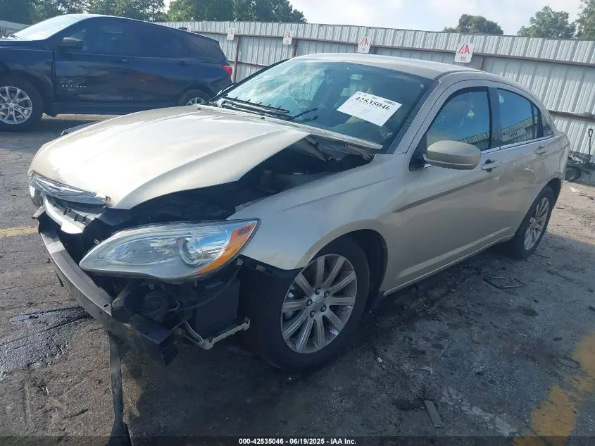 2014 CHRYSLER 200 TOURING