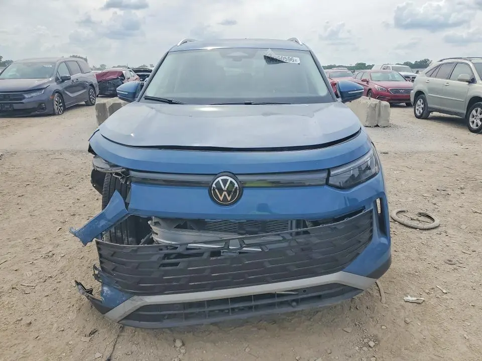 2026 VOLKSWAGEN TIGUAN SE  