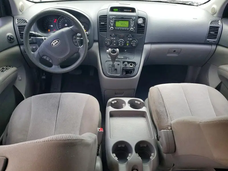 2012 KIA SEDONA LX  