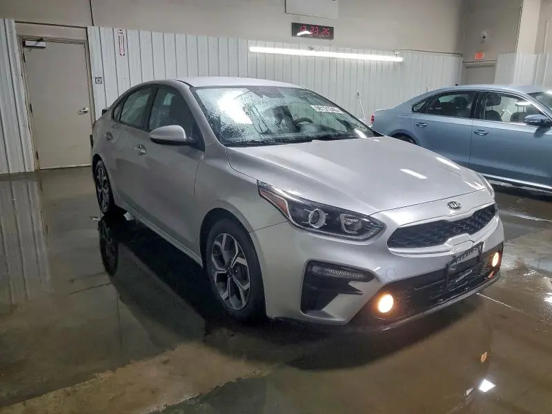 2019 KIA FORTE FE  