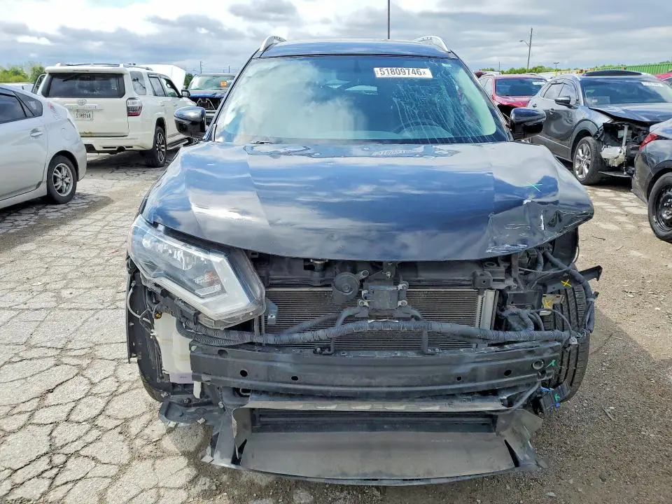 2018 NISSAN ROGUE SV  