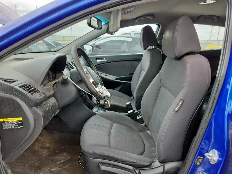 2012 HYUNDAI ACCENT GLS  