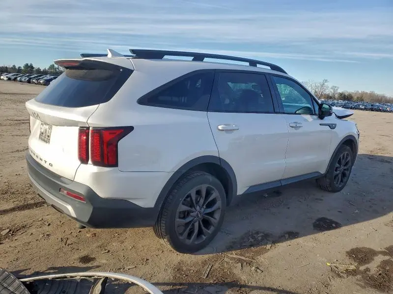2022 KIA SORENTO EX  