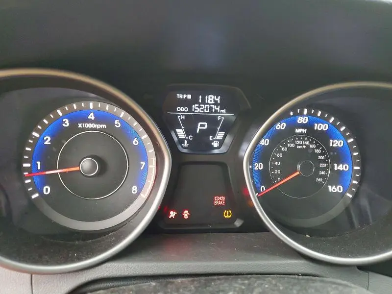 2012 HYUNDAI ELANTRA GLS  