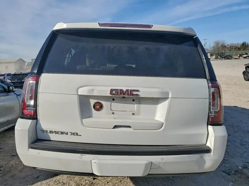 2015 GMC YUKON XL C1500 SLE  