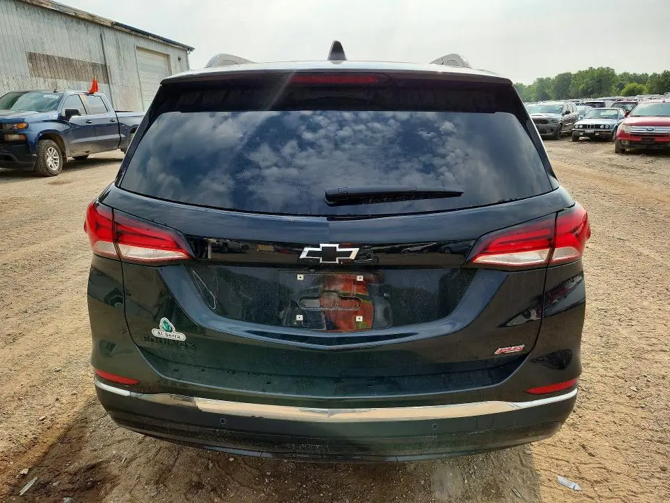 2022 CHEVROLET EQUINOX RS  