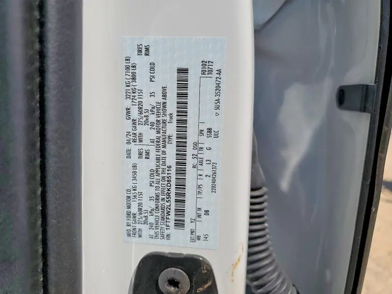 2024 FORD F150 STX  