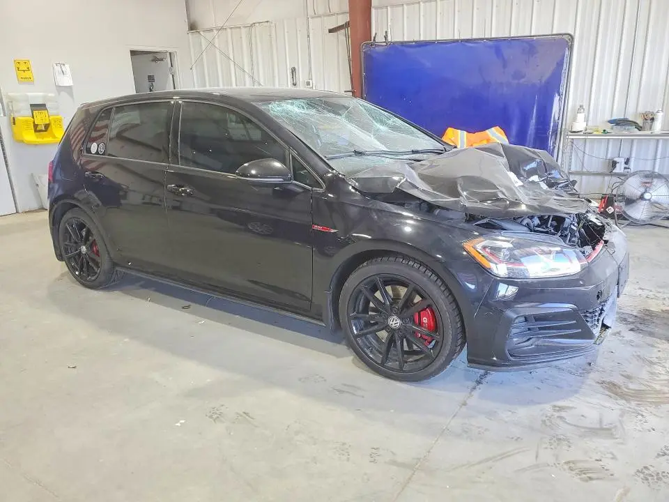 2021 VOLKSWAGEN GTI S  