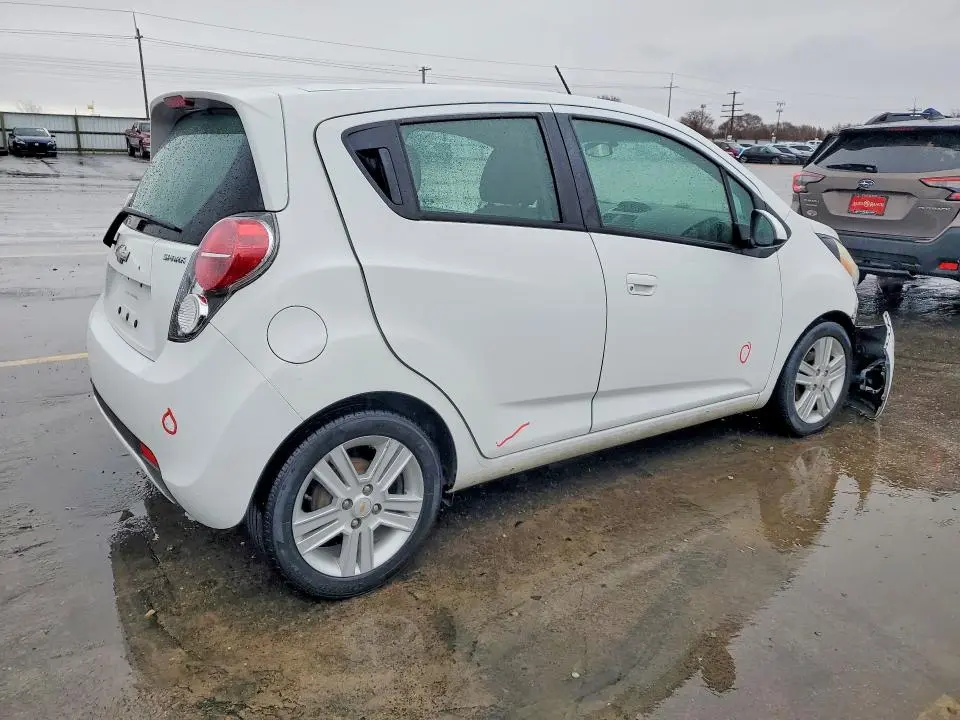 2015 CHEVROLET SPARK 1LT  