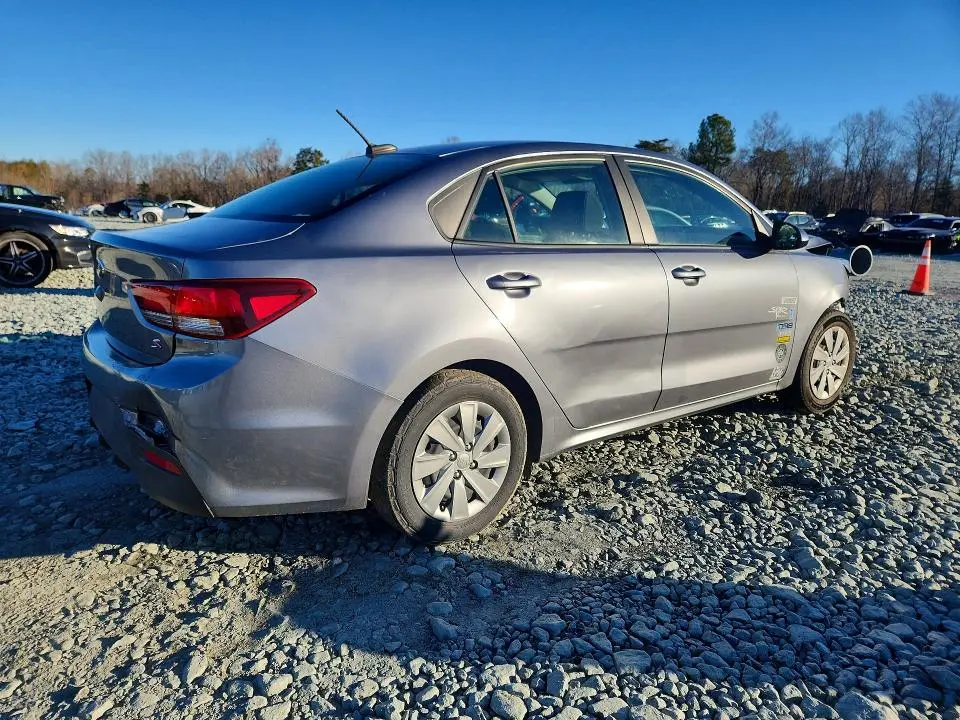 2020 KIA RIO LX  