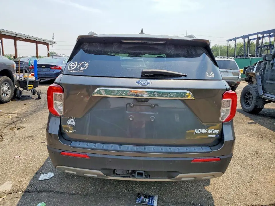 2020 FORD EXPLORER XLT  