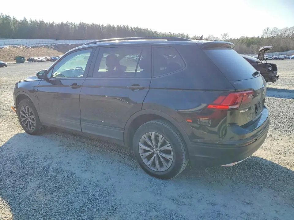 2020 VOLKSWAGEN TIGUAN S  