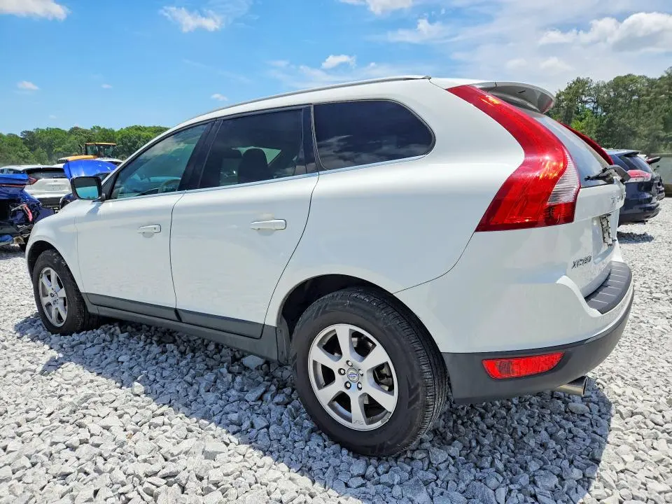 2012 VOLVO XC60 3.2  