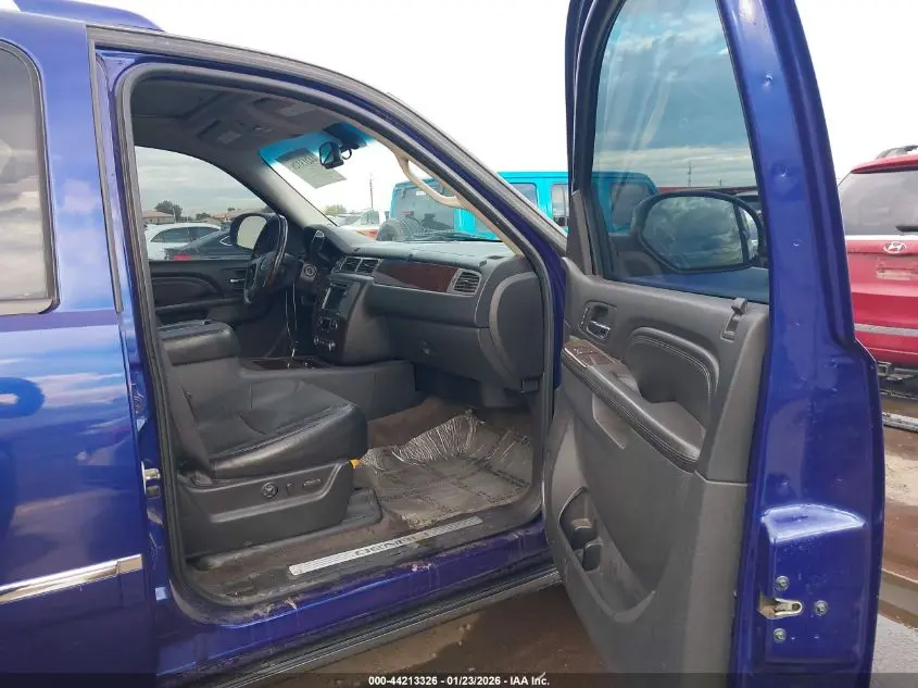 2010 GMC YUKON XL 1500 DENALI