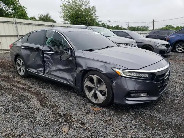 2018 HONDA ACCORD TOURING  