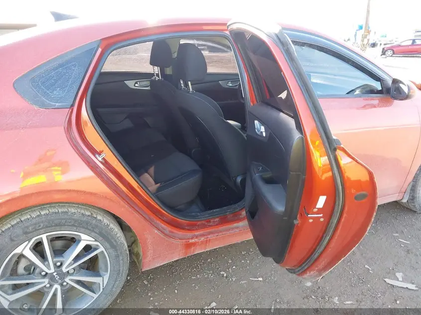 2023 KIA FORTE LXS