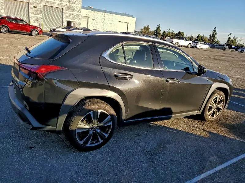 2019 LEXUS UX 200  