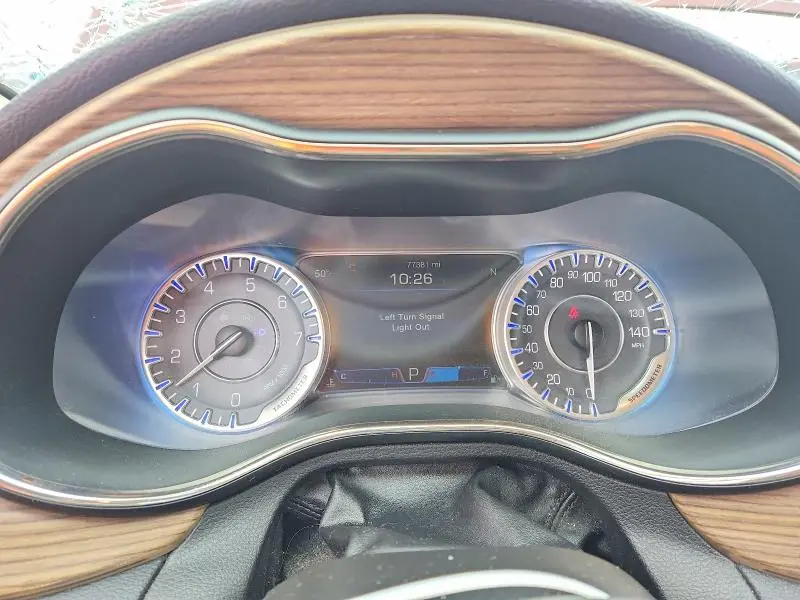 2015 CHRYSLER 200   