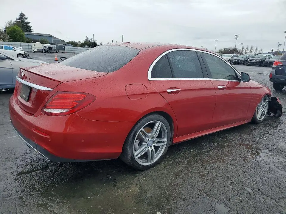 2017 MERCEDES-BENZ E 300  