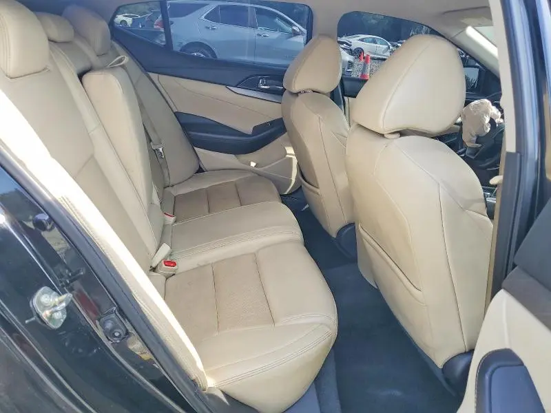 2017 NISSAN MAXIMA 3.5 SV  