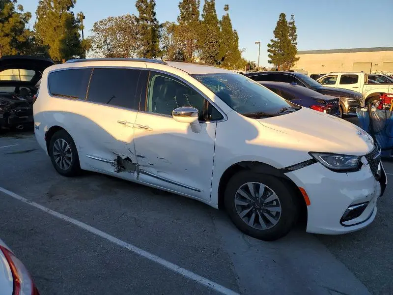 2021 CHRYSLER PACIFICA HYBRID LIMITED  