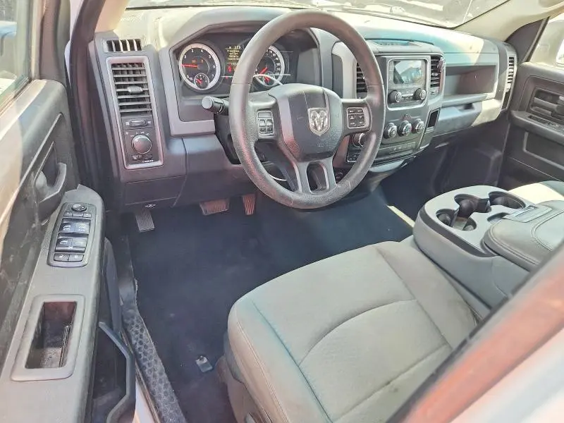 2013 RAM 1500 ST  
