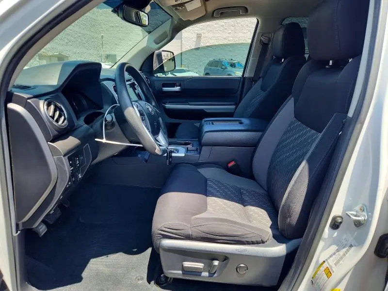 2021 TOYOTA TUNDRA CREWMAX SR5  