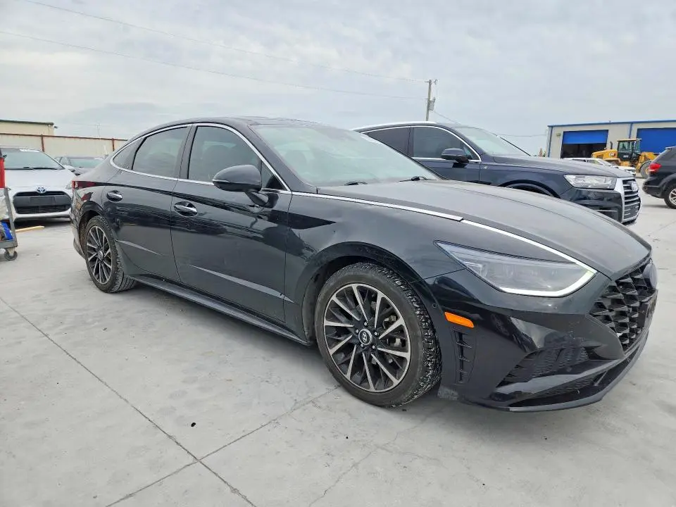 2021 HYUNDAI SONATA LIMITED  