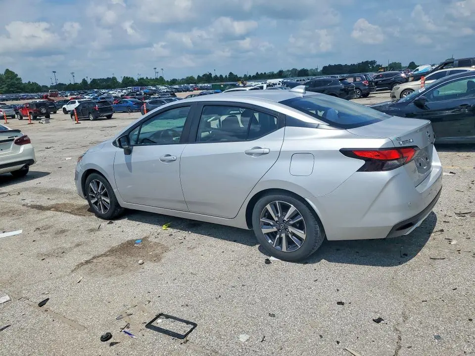 2020 NISSAN VERSA SV  