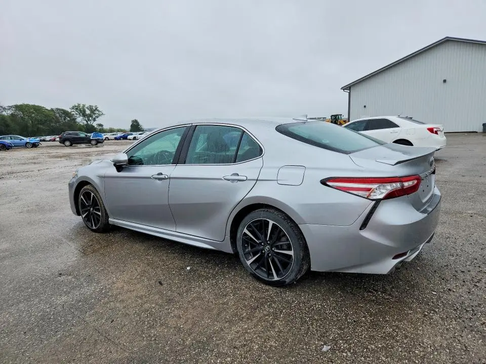 2019 TOYOTA CAMRY XSE  