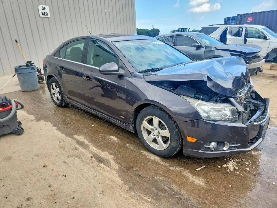 2014 CHEVROLET CRUZE LT  