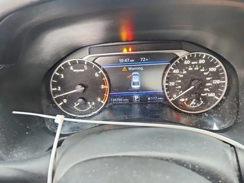2019 NISSAN ALTIMA SR  