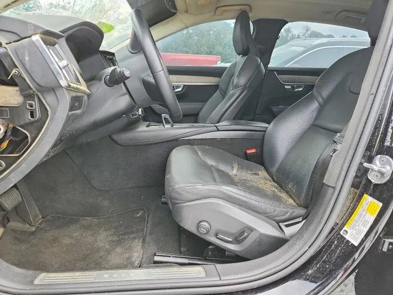 2023 VOLVO S90 PLUS  
