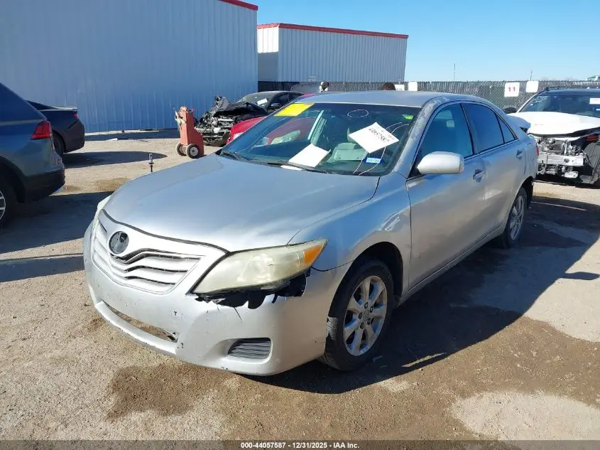 2010 TOYOTA CAMRY LE