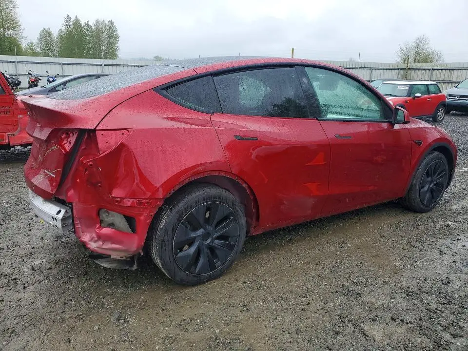 2024 TESLA MODEL Y   