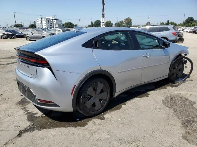 2024 TOYOTA PRIUS LE  