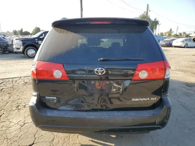 2010 TOYOTA SIENNA XLE  