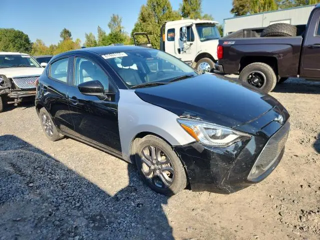 2020 TOYOTA YARIS LE  