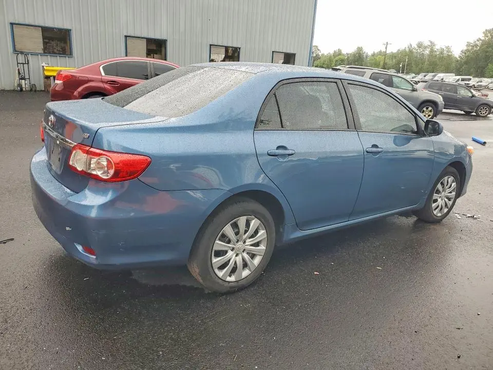 2012 TOYOTA COROLLA LE  