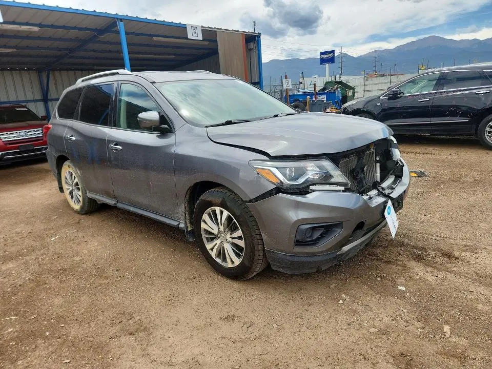 2019 NISSAN PATHFINDER S  