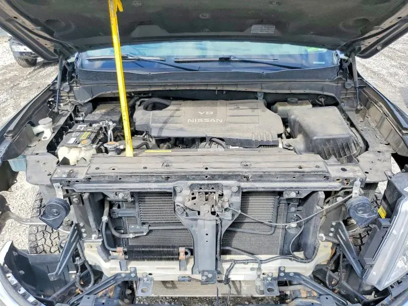 2017 NISSAN TITAN SV  